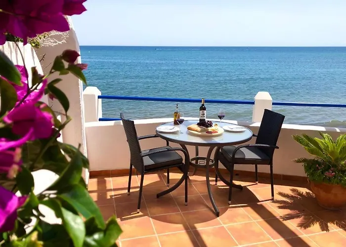 Calahonda Beach Apartments